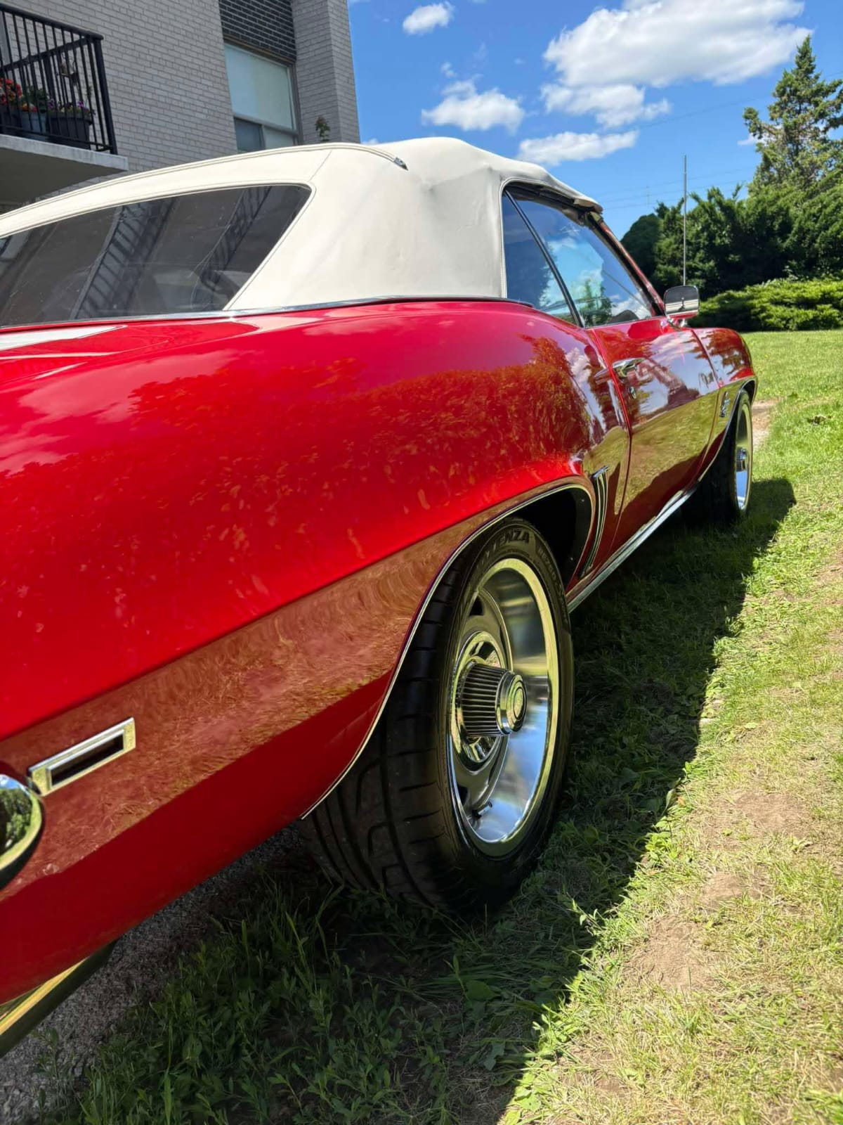 Classic 57 detail work
